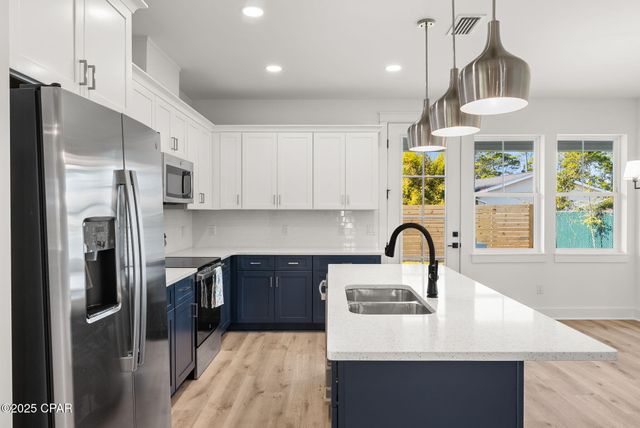 515 Pinetree Drive, Panama City Beach, FL 32413