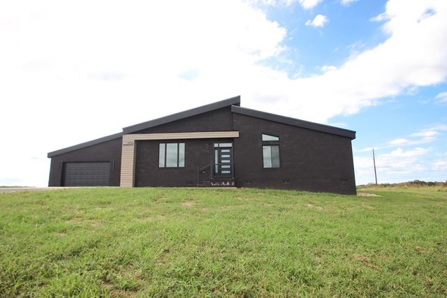 260 Huntington Lane, Sparta, TN 38583