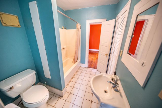 213 7th Street NW, Faribault, MN 55021