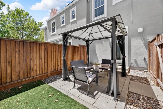 7502 Stoneleaf Road, San Ramon, CA 94582