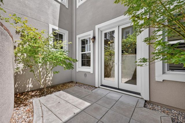 7502 Stoneleaf Road, San Ramon, CA 94582
