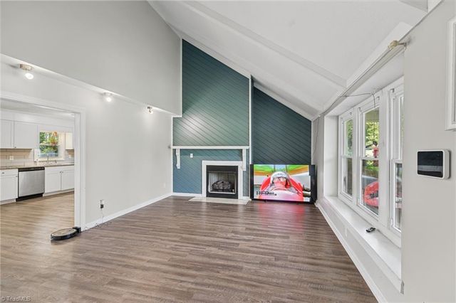 2299 Winterberry Drive, Winston-salem, NC 27106