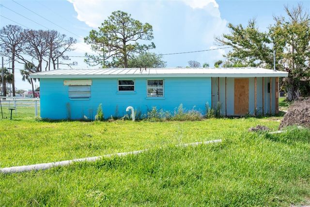 1695 MANOR ROAD, Englewood, FL 34223