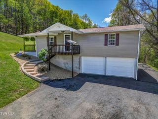 1208 Old Stage Road, Gray, TN 37615