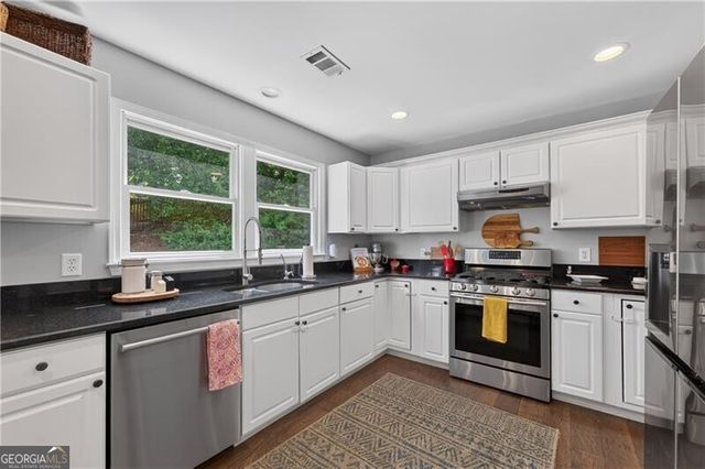 3352 Pigeon Hawk Court, Peachtree Corners, GA 30092