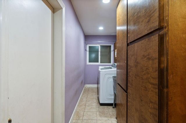 10730 17th Avenue, Lemoore, CA 93245