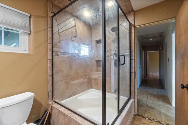 10730 17th Avenue, Lemoore, CA 93245