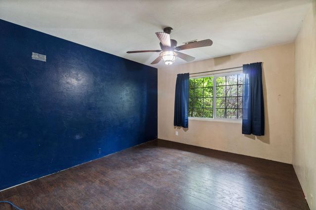 10730 17th Avenue, Lemoore, CA 93245