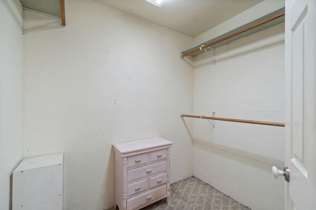 10730 17th Avenue, Lemoore, CA 93245