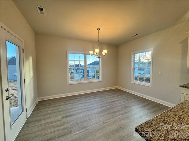 712 Inwood Hill Drive 11, Gastonia, NC 28056