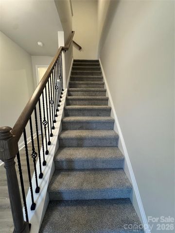 712 Inwood Hill Drive 11, Gastonia, NC 28056