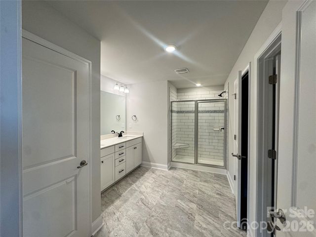 712 Inwood Hill Drive 11, Gastonia, NC 28056
