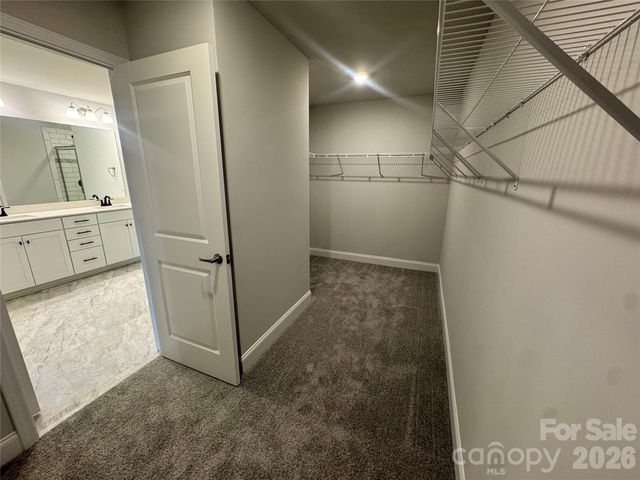 712 Inwood Hill Drive 11, Gastonia, NC 28056