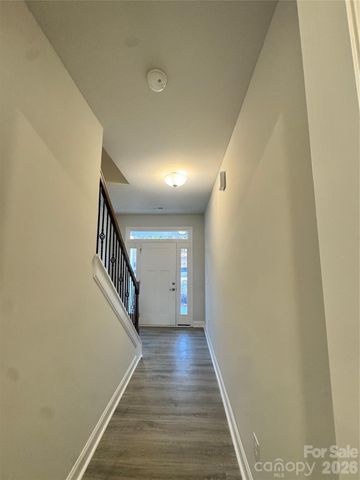 712 Inwood Hill Drive 11, Gastonia, NC 28056