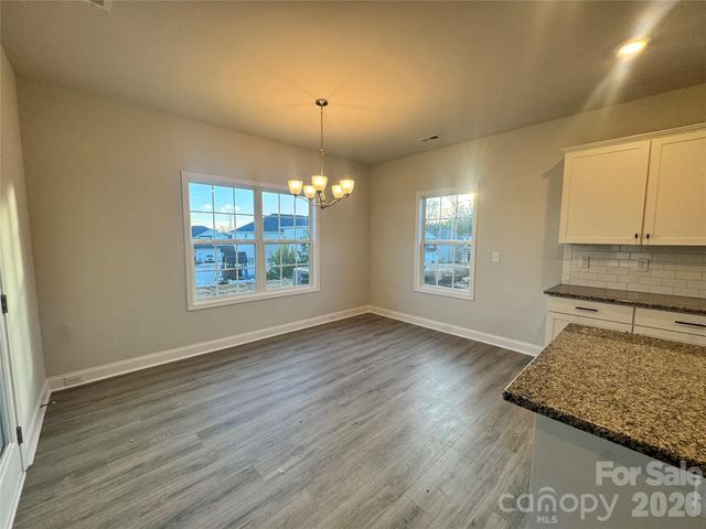 712 Inwood Hill Drive 11, Gastonia, NC 28056