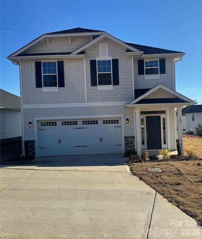 712 Inwood Hill Drive 11, Gastonia, NC 28056
