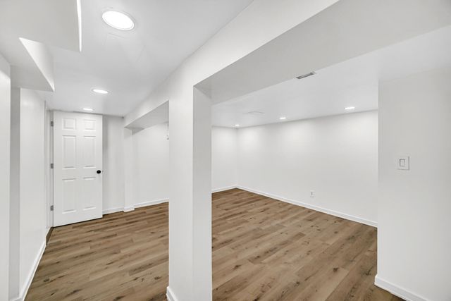 550 King Street, Gary, IN 46406