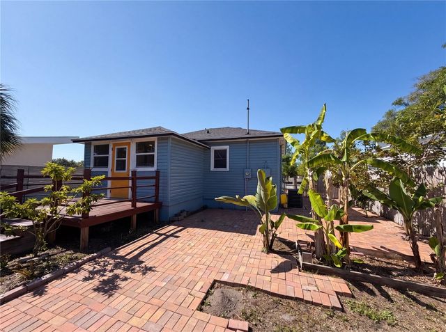 5005 TANGERINE AVENUE S, Gulfport, FL 33707