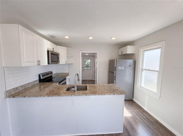 5005 TANGERINE AVENUE S, Gulfport, FL 33707