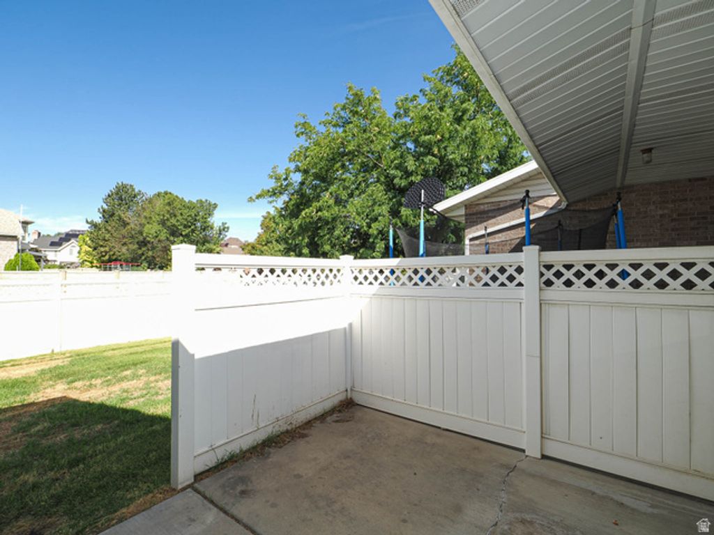 546 S 20 E, Orem, UT 84058 — photo 4