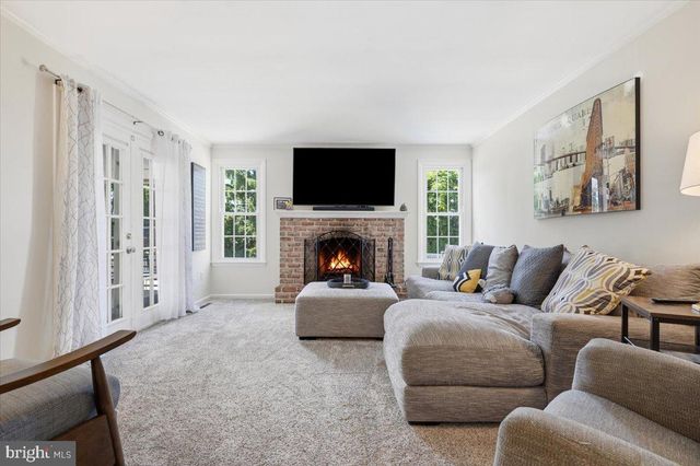 3547 HECKTOWN RD, Bethlehem, PA 18020