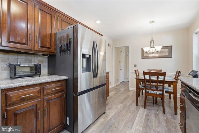 3547 HECKTOWN RD, Bethlehem, PA 18020