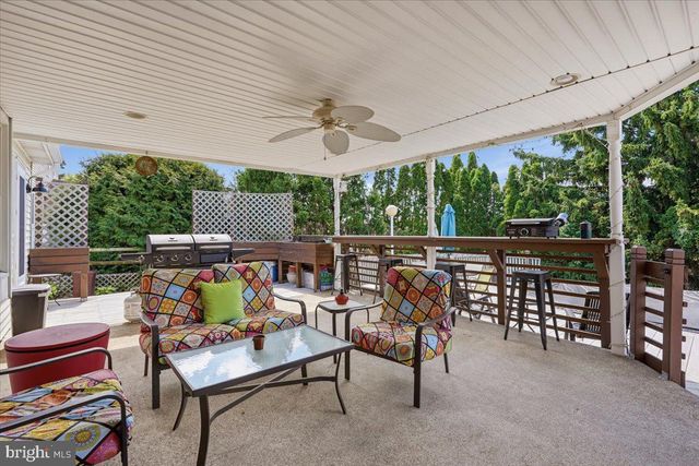 3547 HECKTOWN RD, Bethlehem, PA 18020