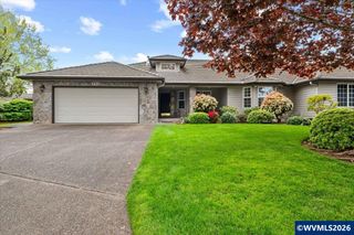 755 Castle Pines Dr N, Keizer, OR 97303