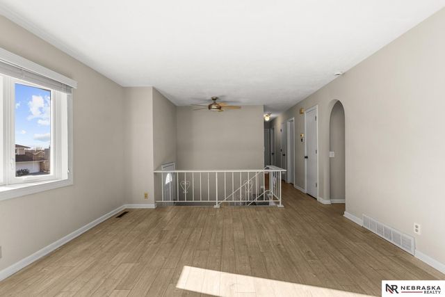 13524 Valley Street, Omaha, NE 68144