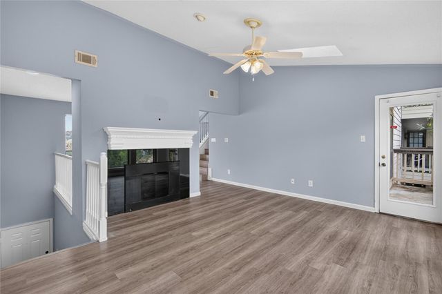 2277 S Kirkwood Road 910, Houston, TX 77077
