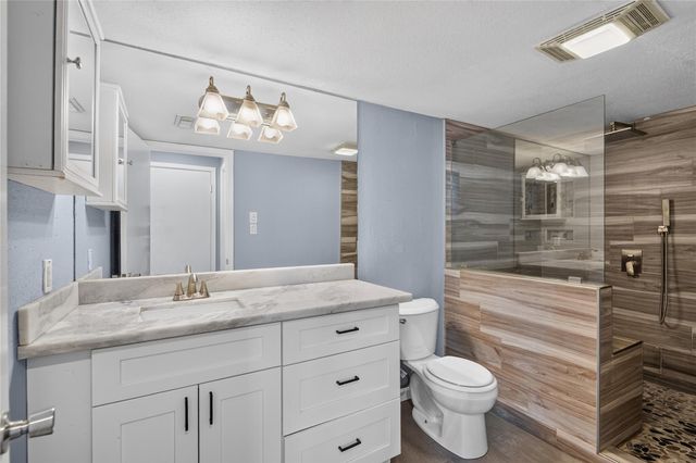 2277 S Kirkwood Road 910, Houston, TX 77077