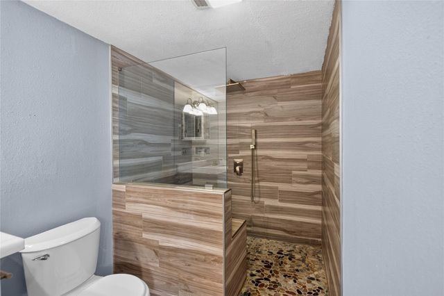 2277 S Kirkwood Road 910, Houston, TX 77077