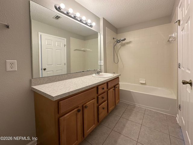1036 N BLACK CHERRY Drive, St. Johns, FL 32259