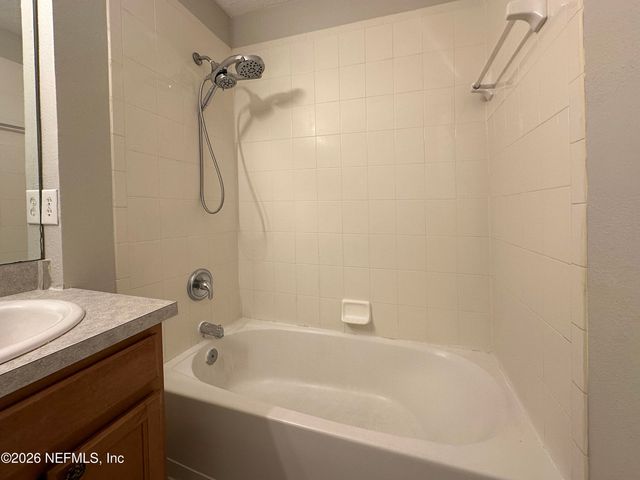 1036 N BLACK CHERRY Drive, St. Johns, FL 32259