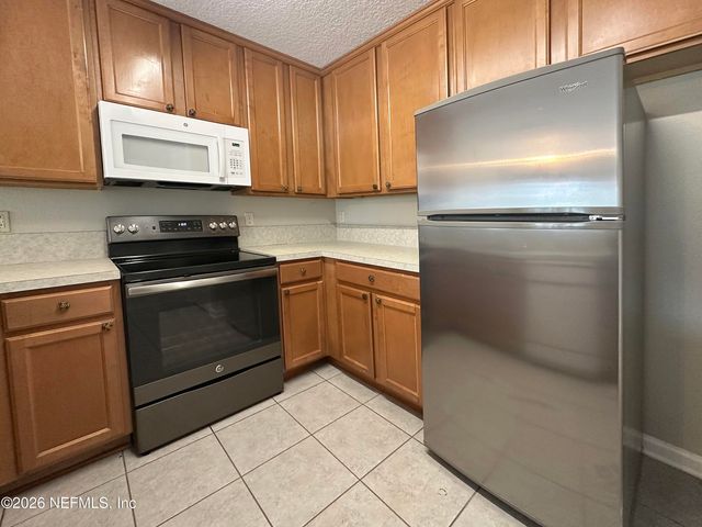 1036 N BLACK CHERRY Drive, St. Johns, FL 32259