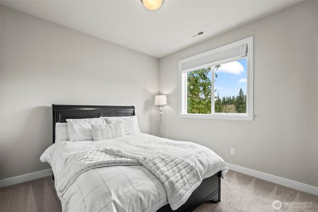 1644 211th Avenue SE, Sammamish, WA 98075