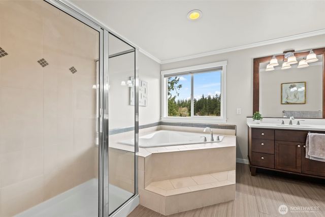 1644 211th Avenue SE, Sammamish, WA 98075