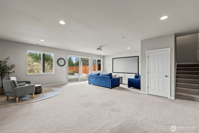 1644 211th Avenue SE, Sammamish, WA 98075