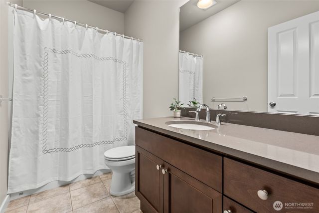 1644 211th Avenue SE, Sammamish, WA 98075