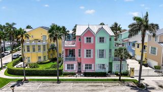 2814 Marina Circle, Lighthouse Point, FL 33064
