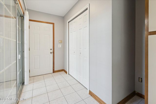 1134 FROMAGE Circle W, Jacksonville, FL 32225