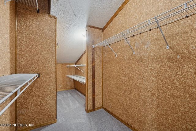 1134 FROMAGE Circle W, Jacksonville, FL 32225