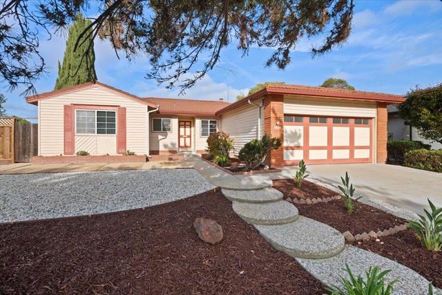 663 Smoke Tree Way, Sunnyvale, CA 94086