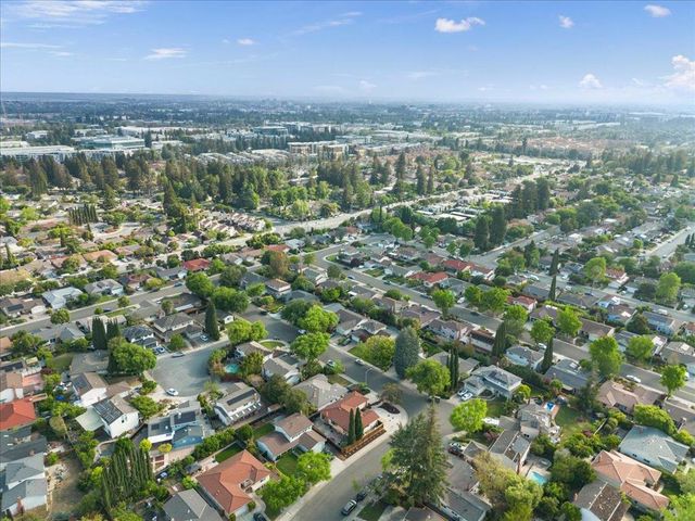 663 Smoke Tree Way, Sunnyvale, CA 94086