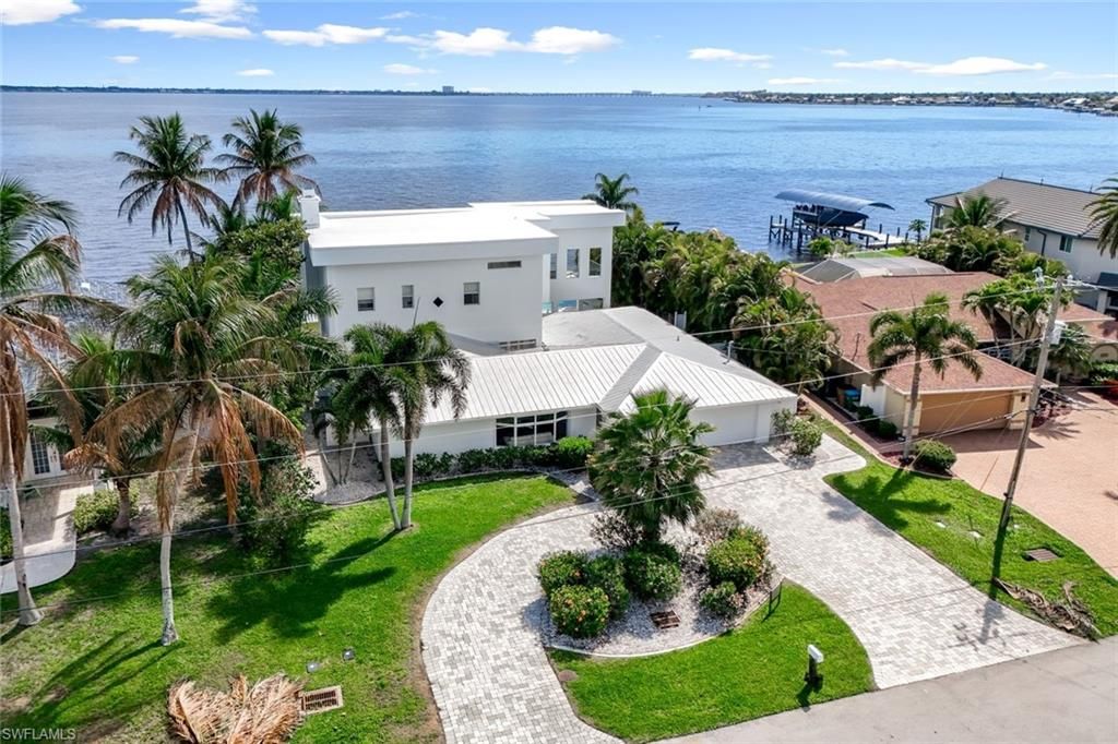 2302 SE 28th ST, CAPE CORAL, FL 33904 — photo 3