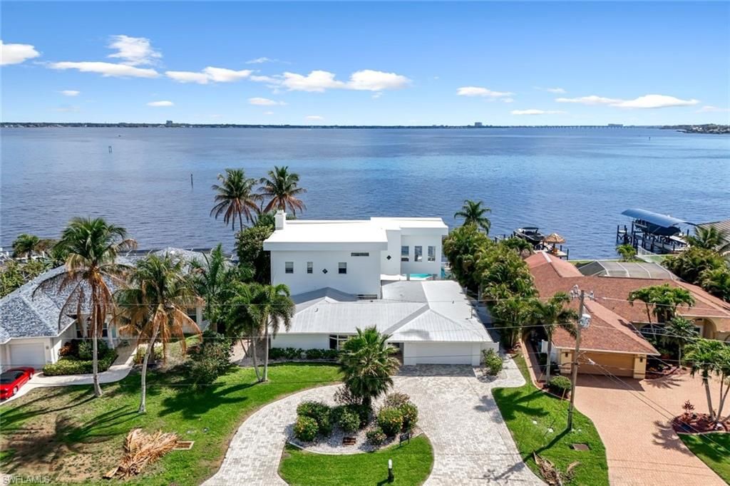 2302 SE 28th ST, CAPE CORAL, FL 33904 — photo 5