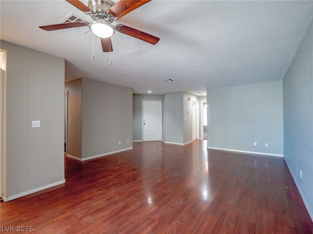 1401 Linnbaker Lane 202, Las Vegas, NV 89110