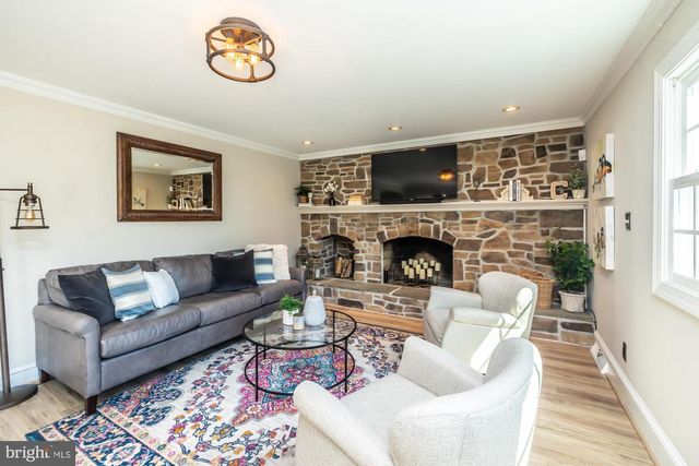801 N WASHINGTON RDG, West Chester, PA 19382
