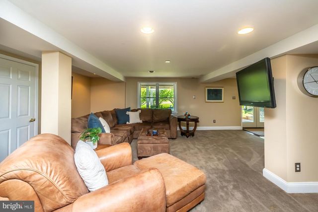 801 N WASHINGTON RDG, West Chester, PA 19382