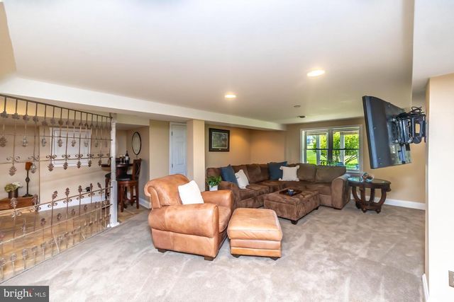 801 N WASHINGTON RDG, West Chester, PA 19382